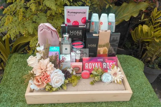 hantaran skincare mewah premium